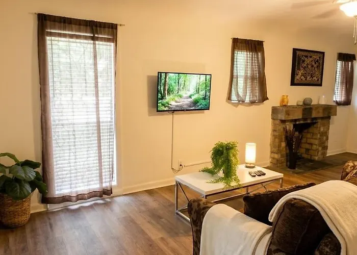 Unit 1 - 2Br Roosevelt Row, Free Parking, Private Yard Apartamento